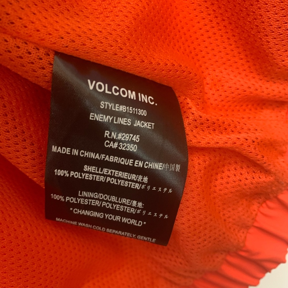 Volvo’s jacket - Picture 4 of 5